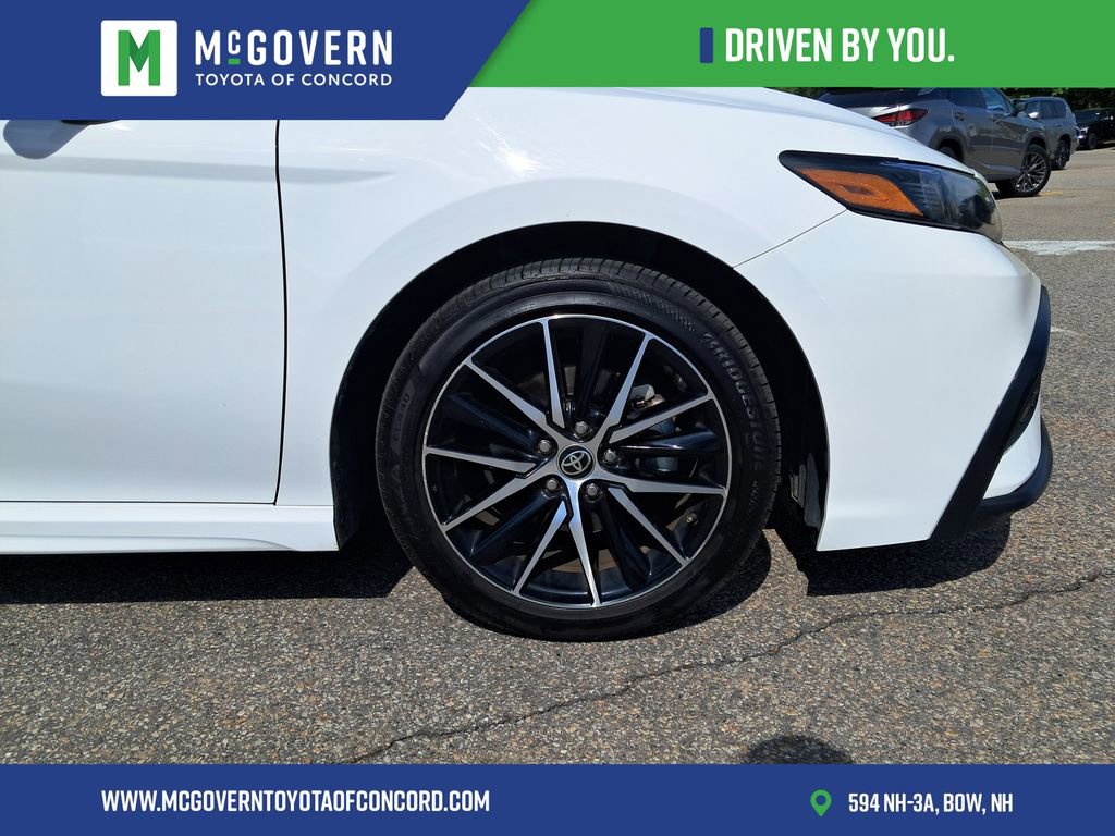 Used 2023 Toyota Camry SE FWD image 12