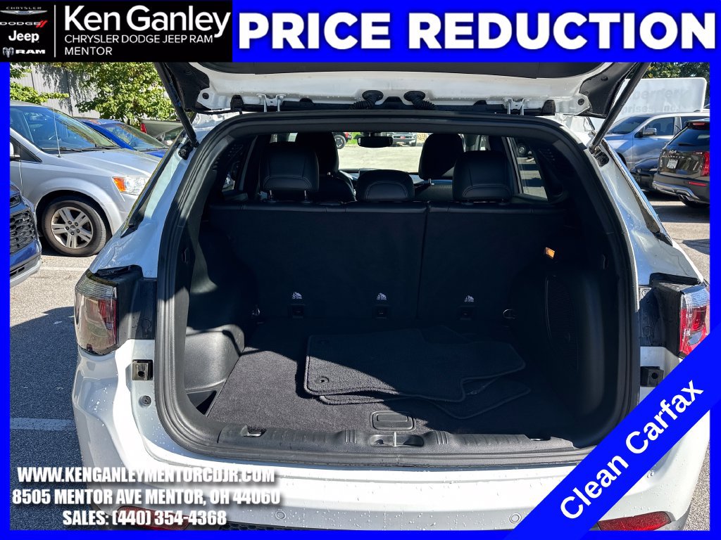 Used 2023 Jeep Compass Limited w/ Sun and Sound Group AWD/4WD image 12