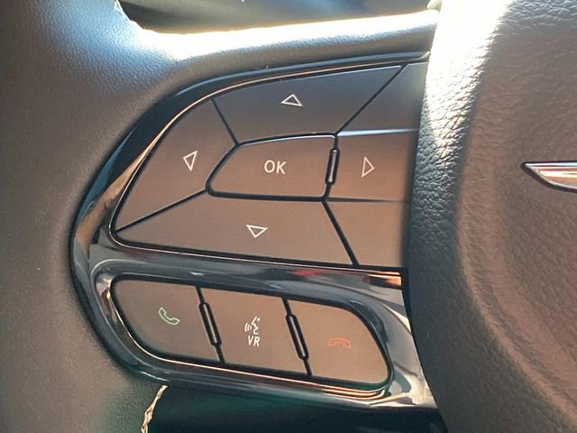 Used 2023 Chrysler Pacifica Touring-L w/ S Appearance Package image 21