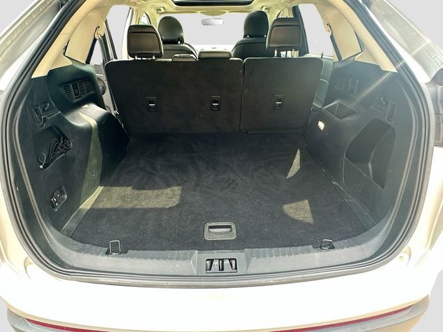 Used 2018 Ford Edge SEL w/ Equipment Group 201A AWD/4WD image 29