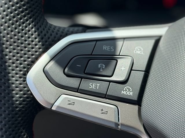 New 2026 Volkswagen GTI SE FWD image 28