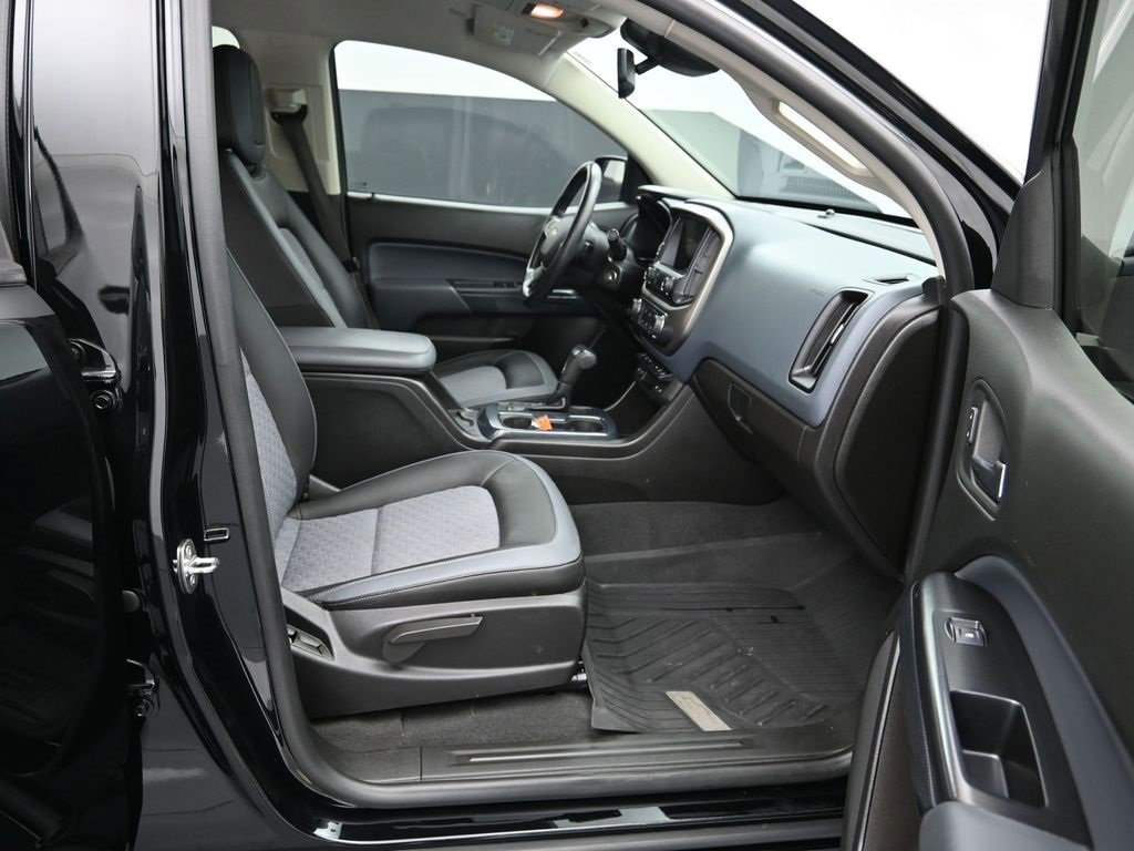 Certified 2021 Chevrolet Colorado Z71 w/ Z71 Midnight Edition image 27