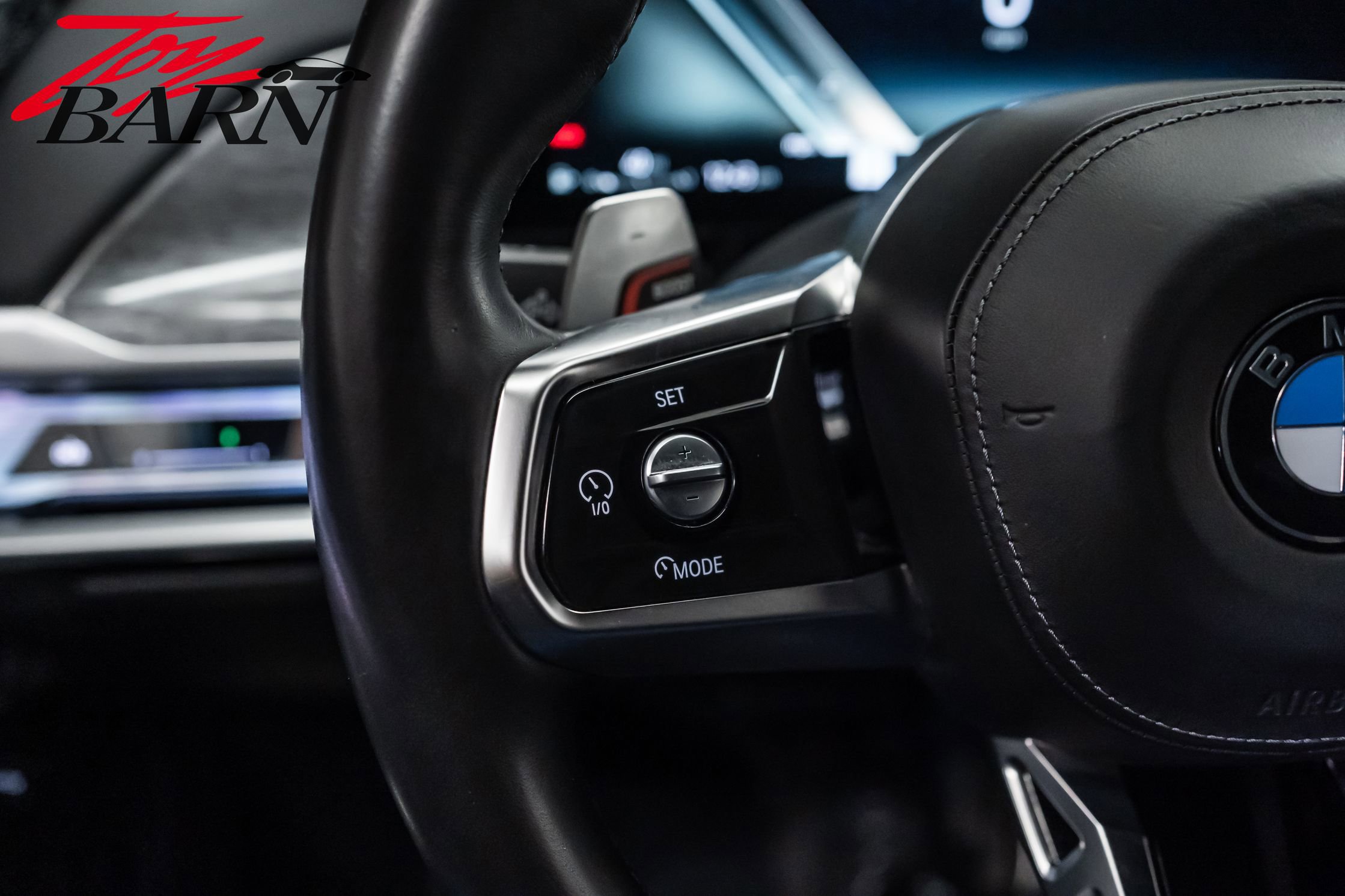 Used 2024 BMW 760i xDrive w/ Executive Package image 34