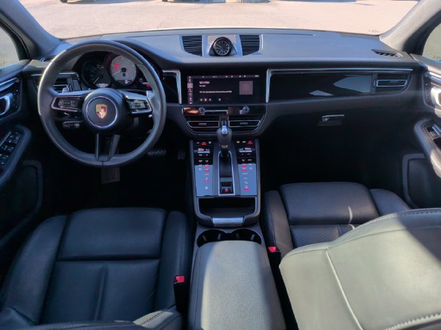 Used 2022 Porsche Macan S AWD/4WD image 29