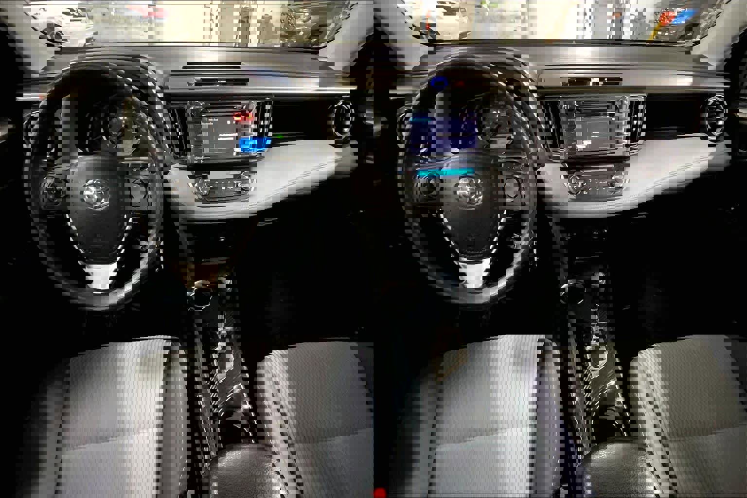 Used 2014 Toyota RAV4 XLE image 16