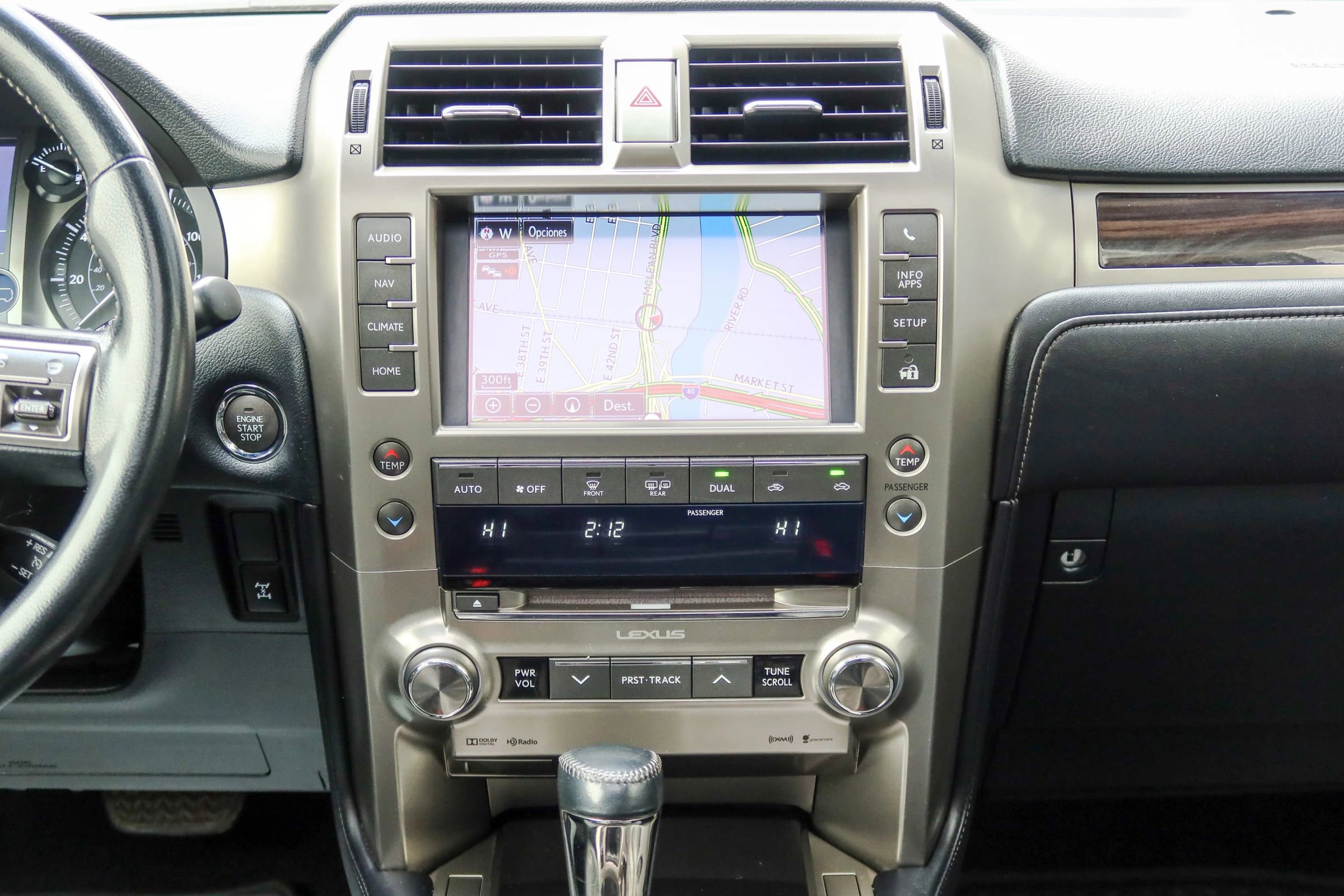 Used 2015 Lexus GX 460 image 16