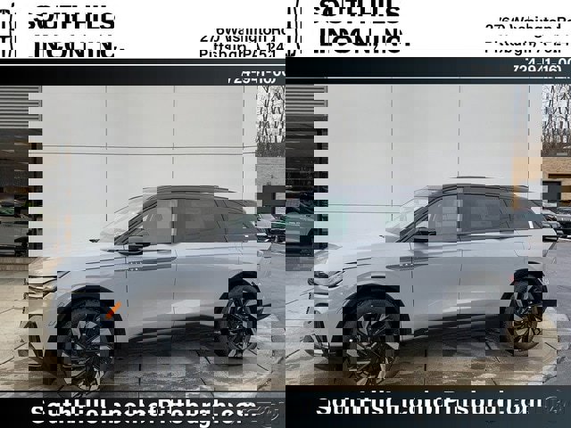 New 2026 Lincoln Nautilus Reserve w/ Jet Appearance Package image 8