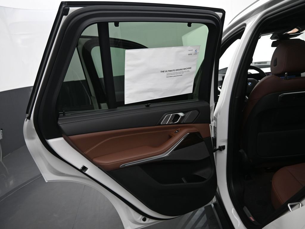 New 2026 BMW X5 xDrive40i AWD/4WD image 34