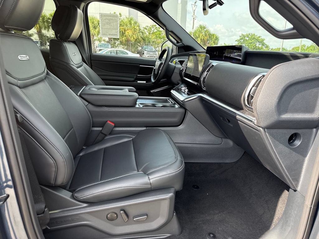 New 2027 Ford Expedition Max Platinum w/ Stealth Performance Package AWD/4WD image 23