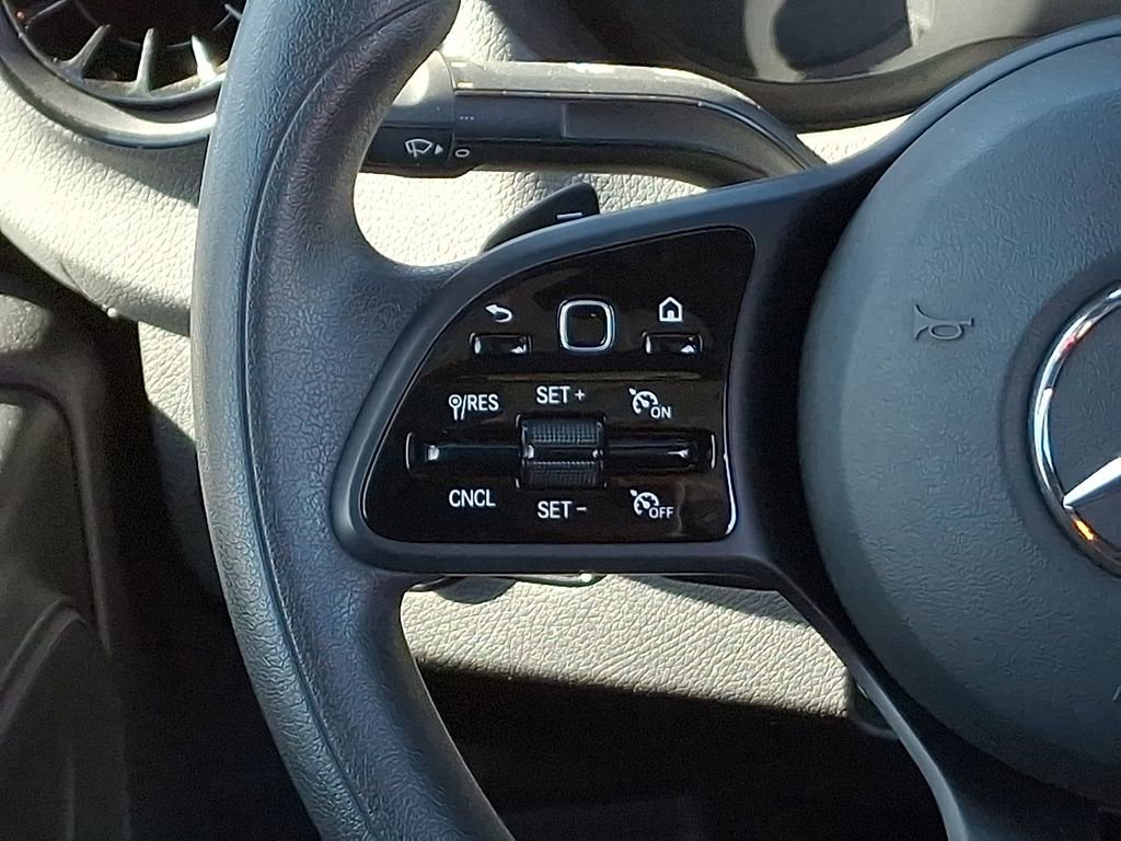 Used 2021 Mercedes-Benz Sprinter 144 Cargo image 17