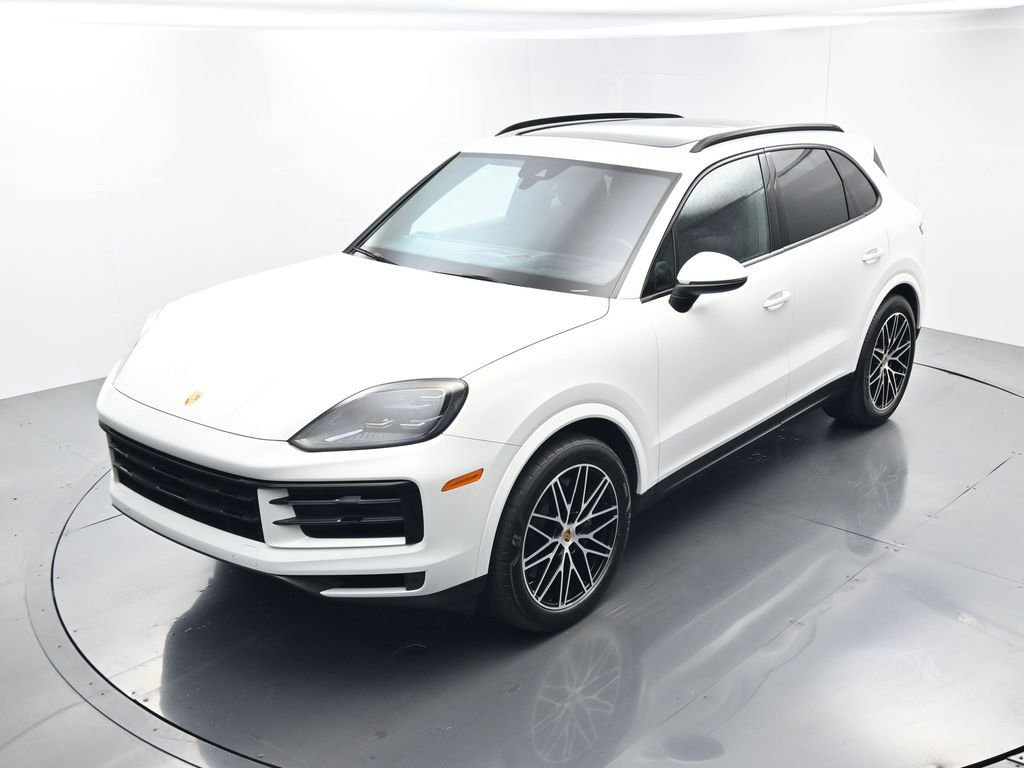 Certified 2024 Porsche Cayenne image 29