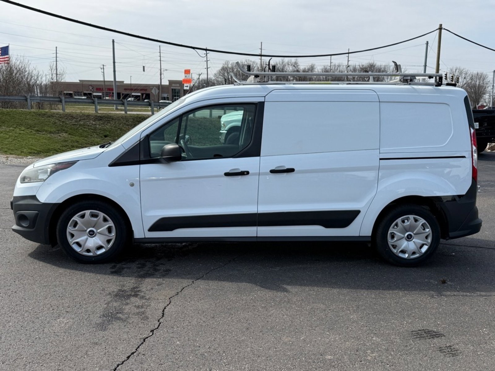 Used 2015 Ford Transit Connect XL FWD image 5