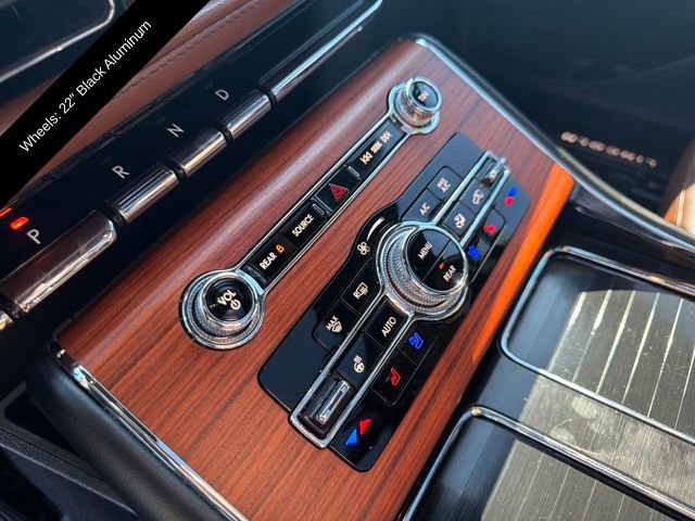 Certified 2024 Lincoln Aviator Reserve w/ Jet Package image 29