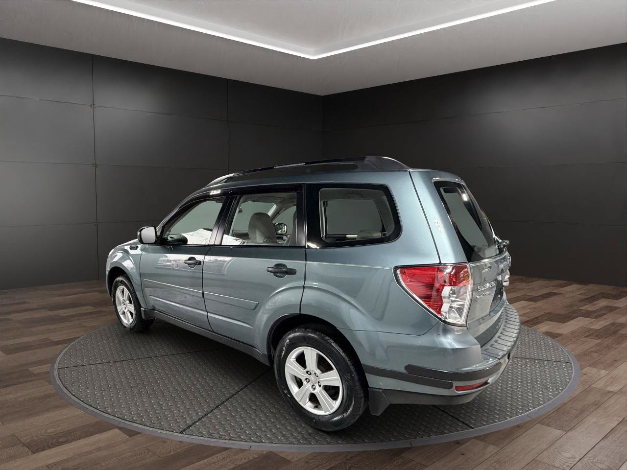 Used 2012 Subaru Forester 2.5X AWD/4WD image 6