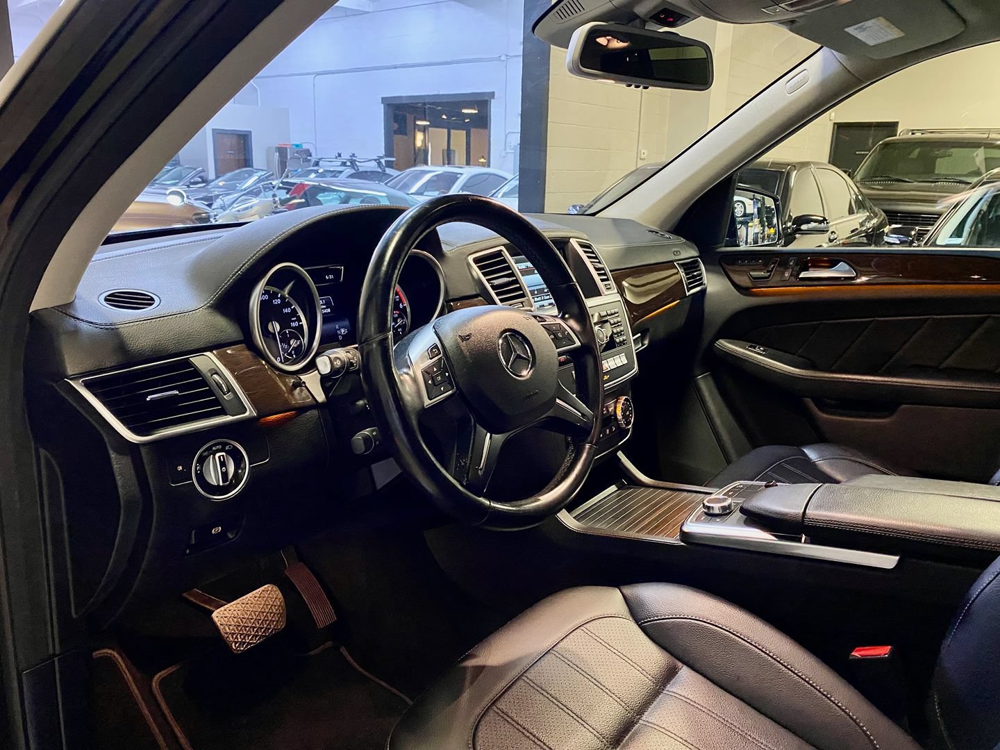 Used 2015 Mercedes-Benz GL 320 BlueTEC 4MATIC image 17