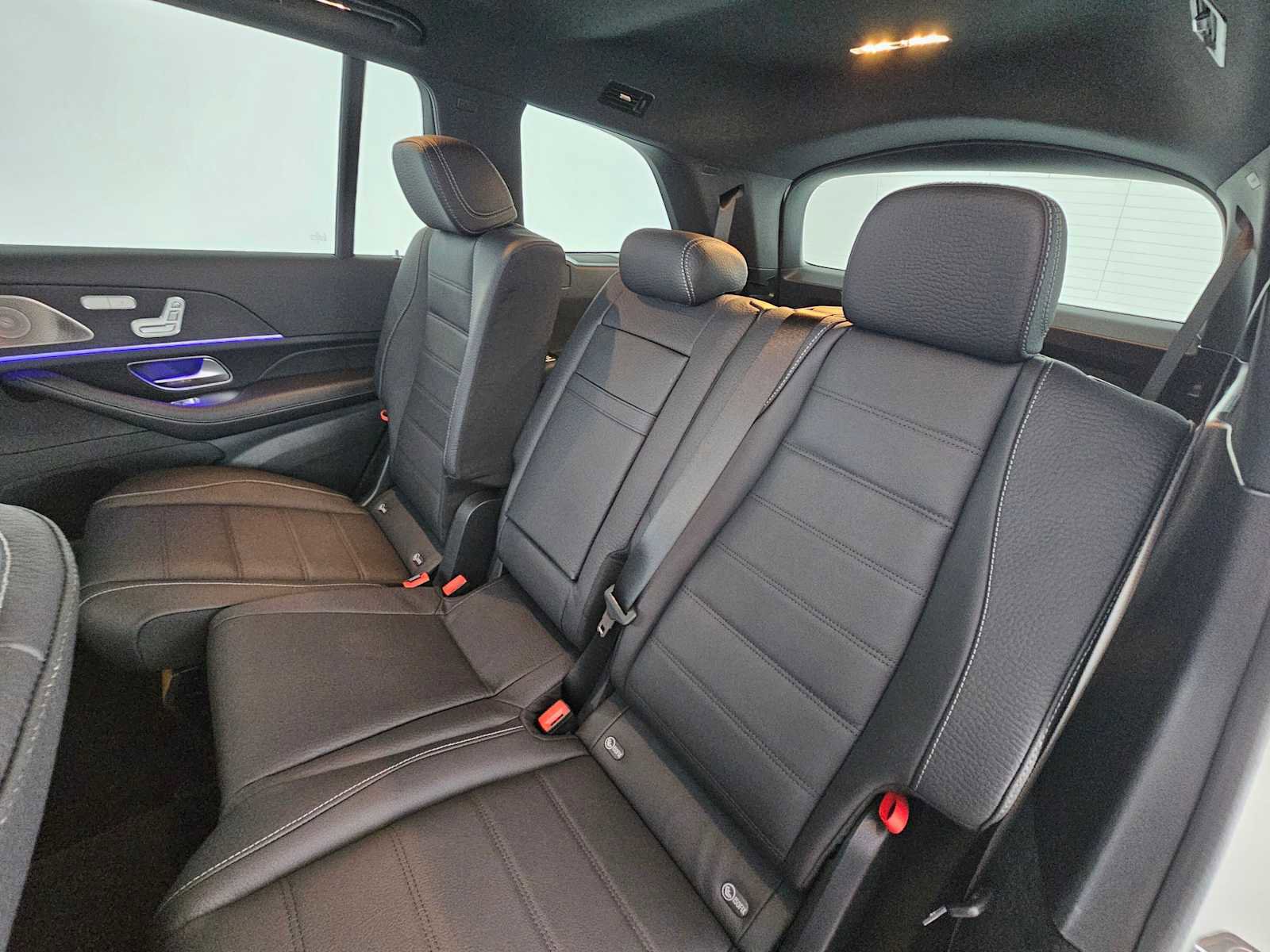 Used 2026 Mercedes-Benz GLS 580 4MATIC image 19