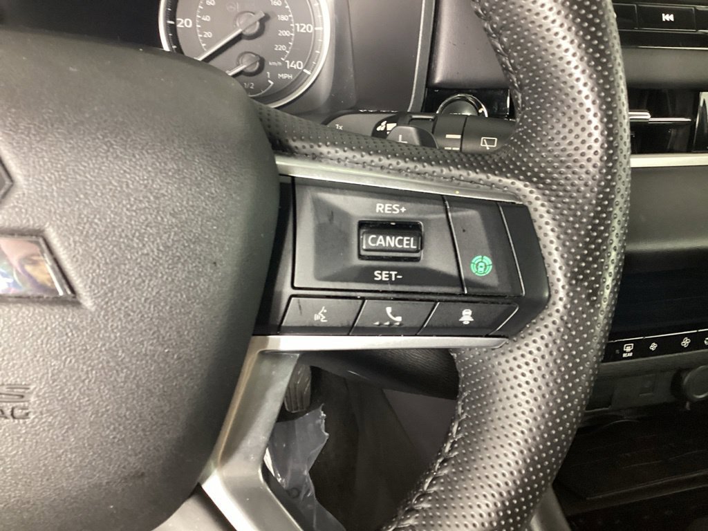 Used 2025 Mitsubishi Outlander SE AWD/4WD image 15