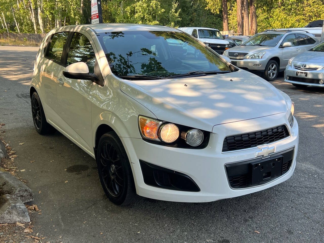 Used 2013 Chevrolet Sonic LS FWD image 7