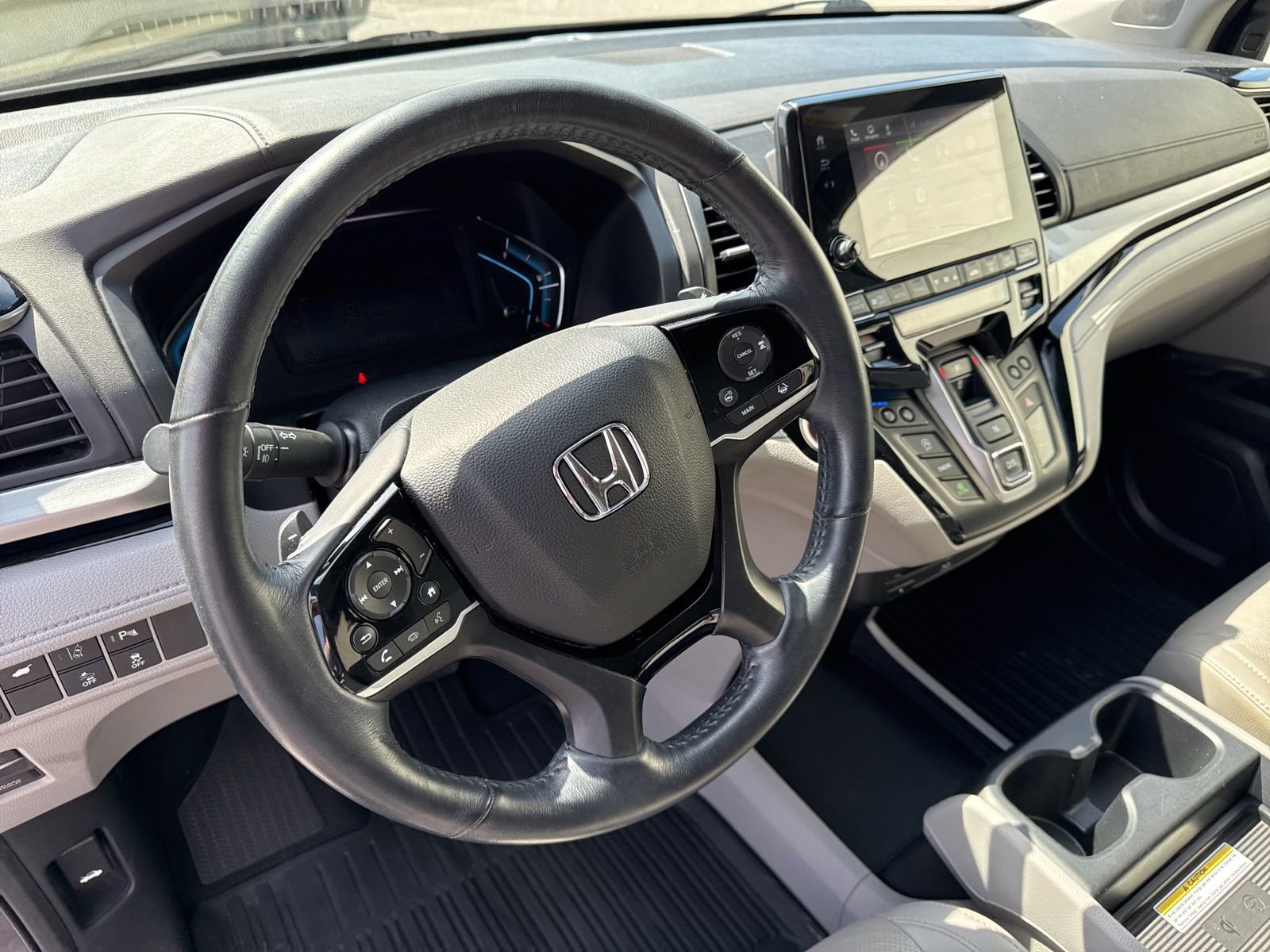 Used 2020 Honda Odyssey Elite image 27