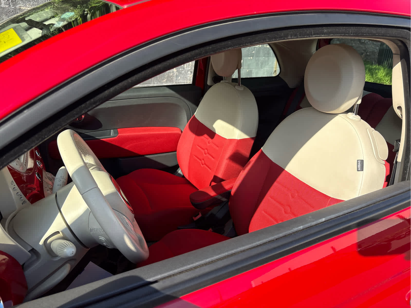 Used 2015 FIAT 500 Pop FWD image 11