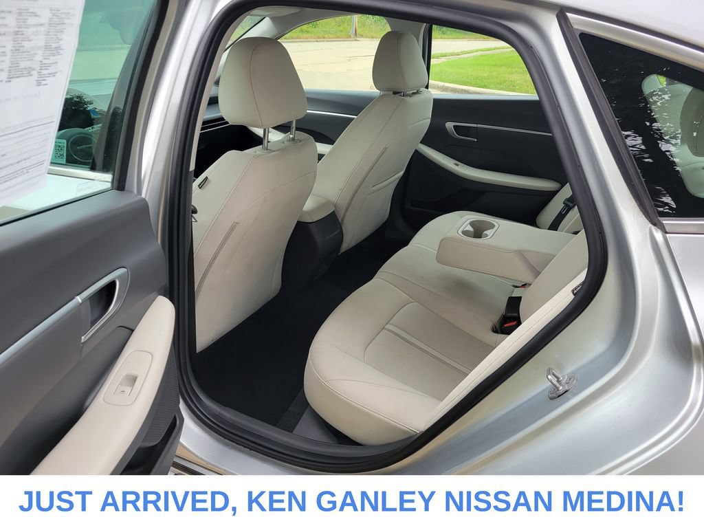 Used 2025 Hyundai Sonata SEL FWD image 15