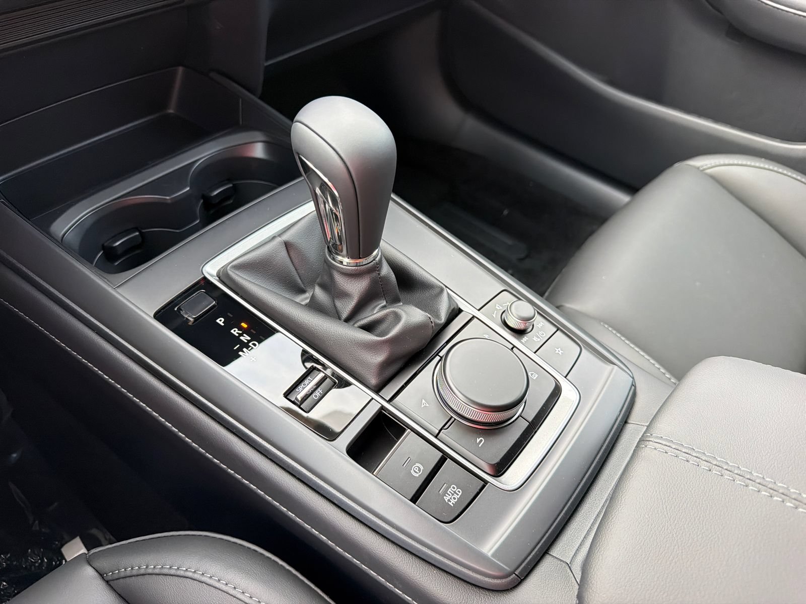 New 2026 MAZDA CX-30 AWD 2.5 S w/ Select Sport Pkg image 29