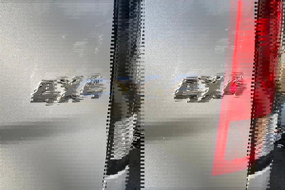 Used 2015 RAM 2500 SLT AWD/4WD image 8