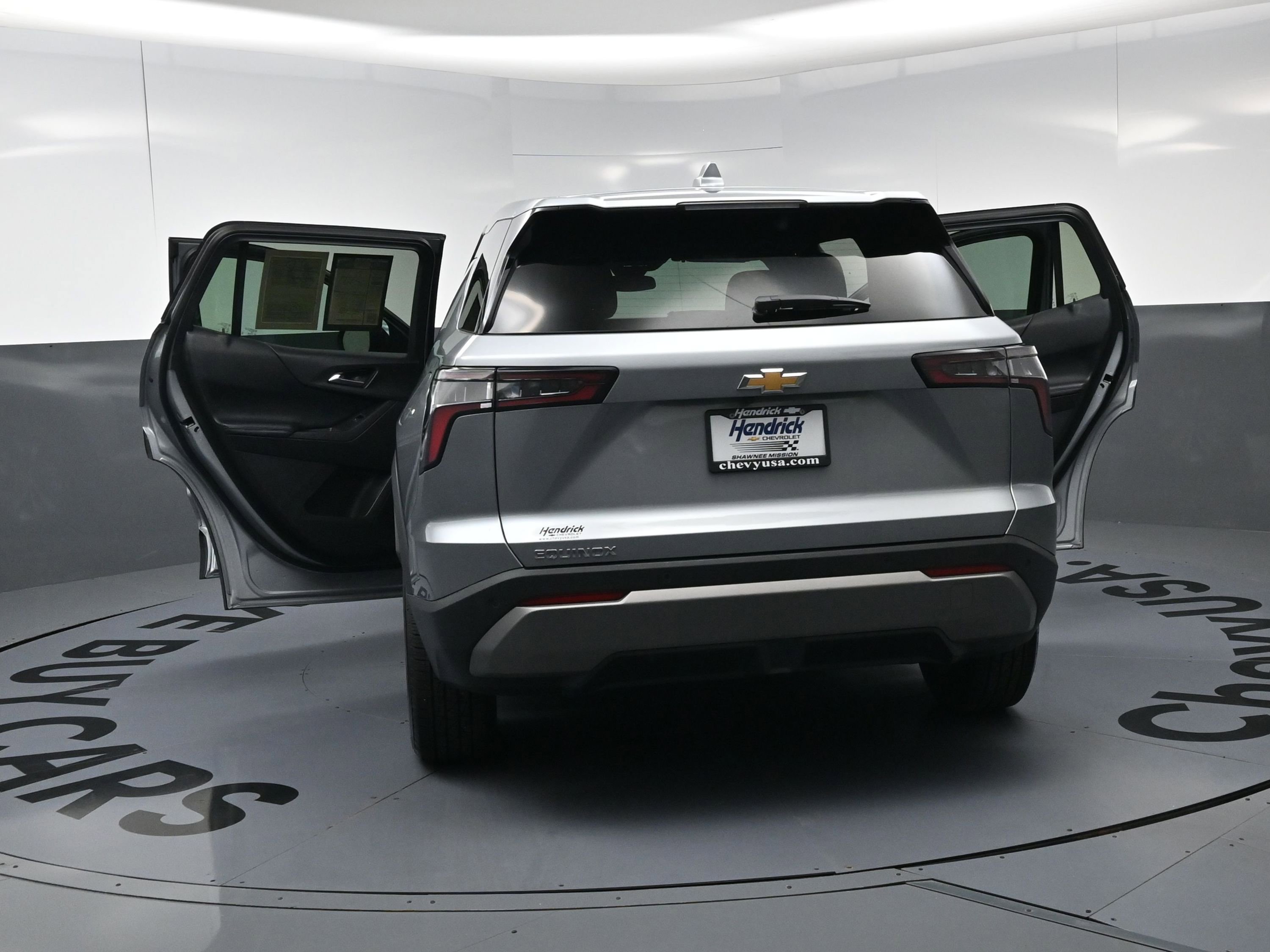 Used 2026 Chevrolet Equinox LT FWD image 27