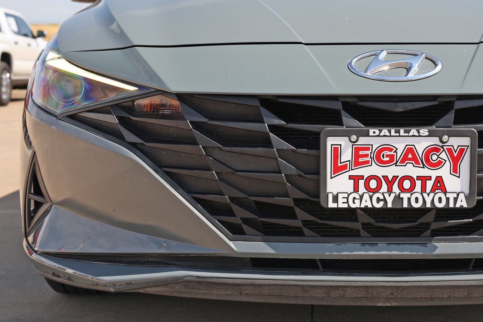 Used 2023 Hyundai Elantra SEL w/ Cargo Package FWD image 10