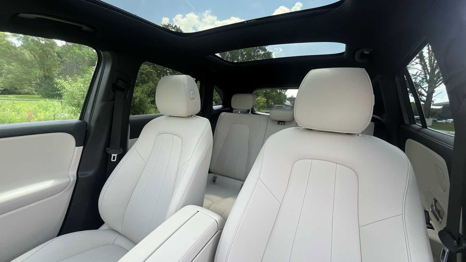 New 2026 Mercedes-Benz GLA 250 4MATIC image 9