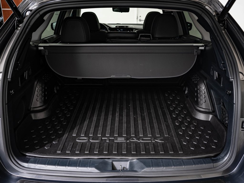 Used 2025 Subaru Outback Touring image 17