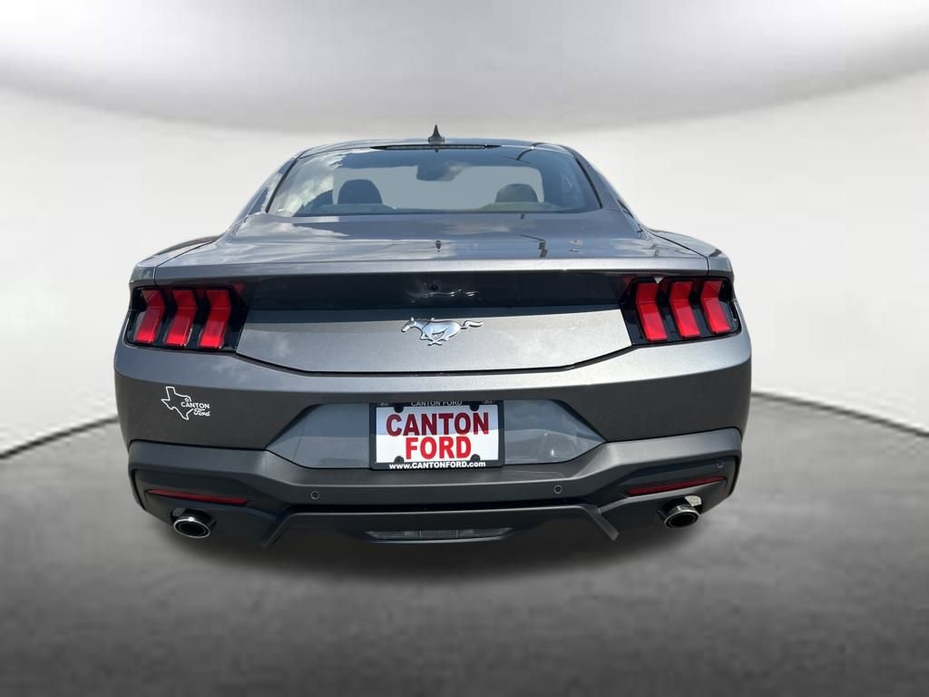 New 2025 Ford Mustang Coupe image 4