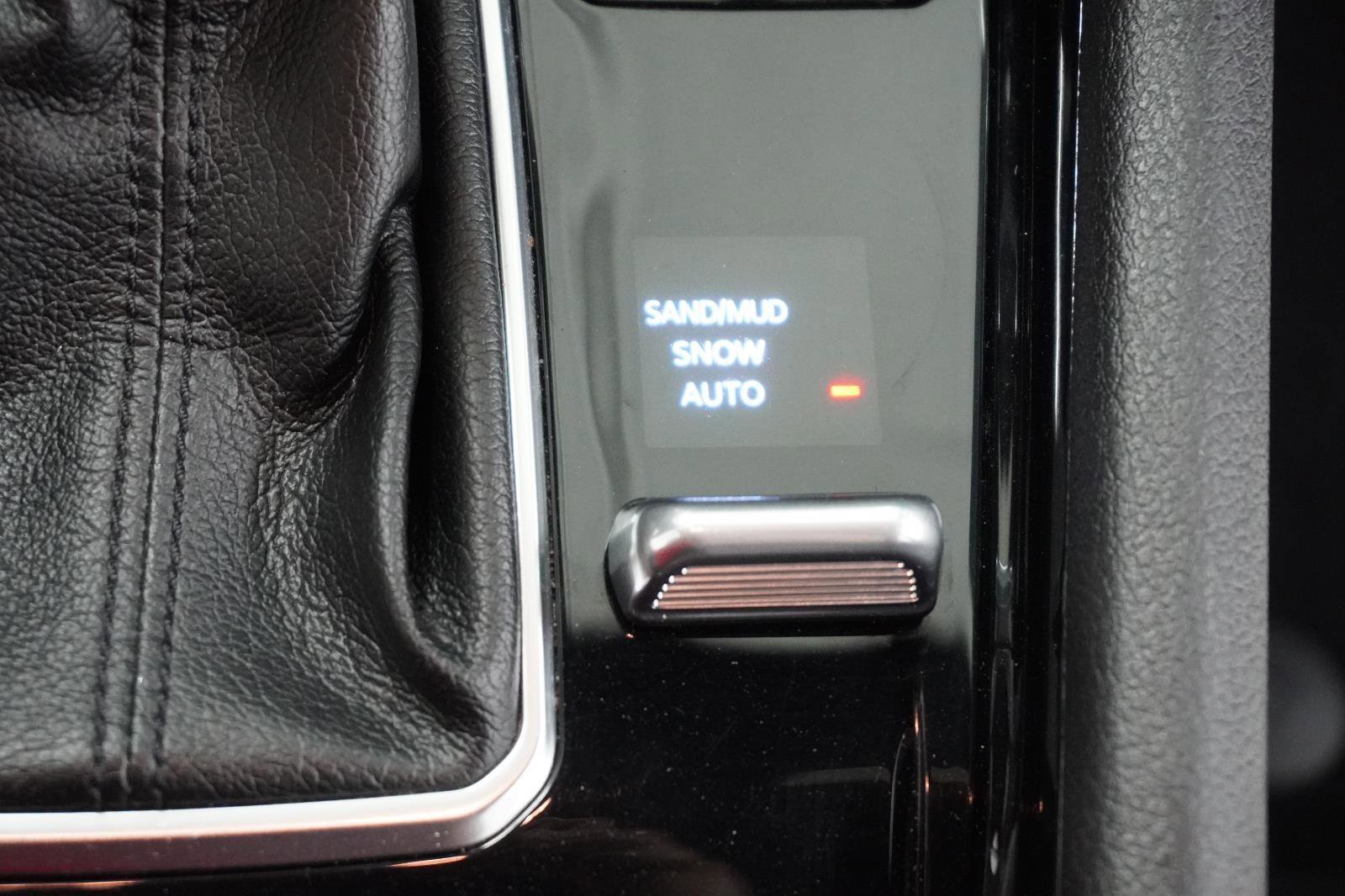 Used 2022 Jeep Compass Altitude image 28