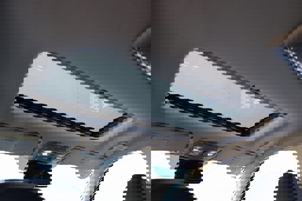 Used 2022 Kia Telluride EX image 6