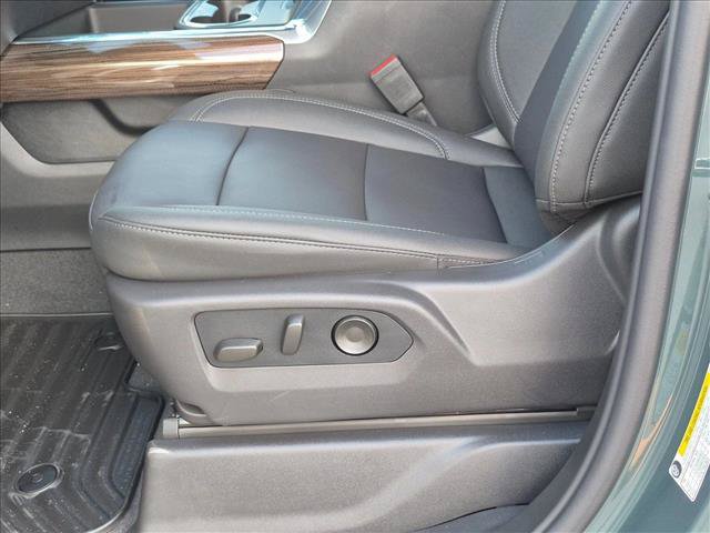 New 2026 Chevrolet Silverado 2500 LT w/ Leather Package AWD/4WD video 4