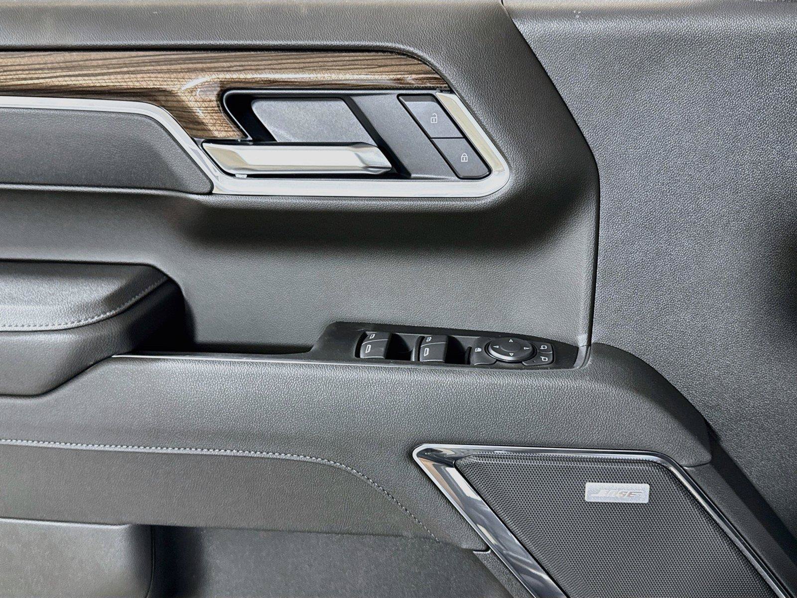 New 2026 Chevrolet Silverado 1500 LT Trail Boss w/ Convenience Package II AWD/4WD image 16