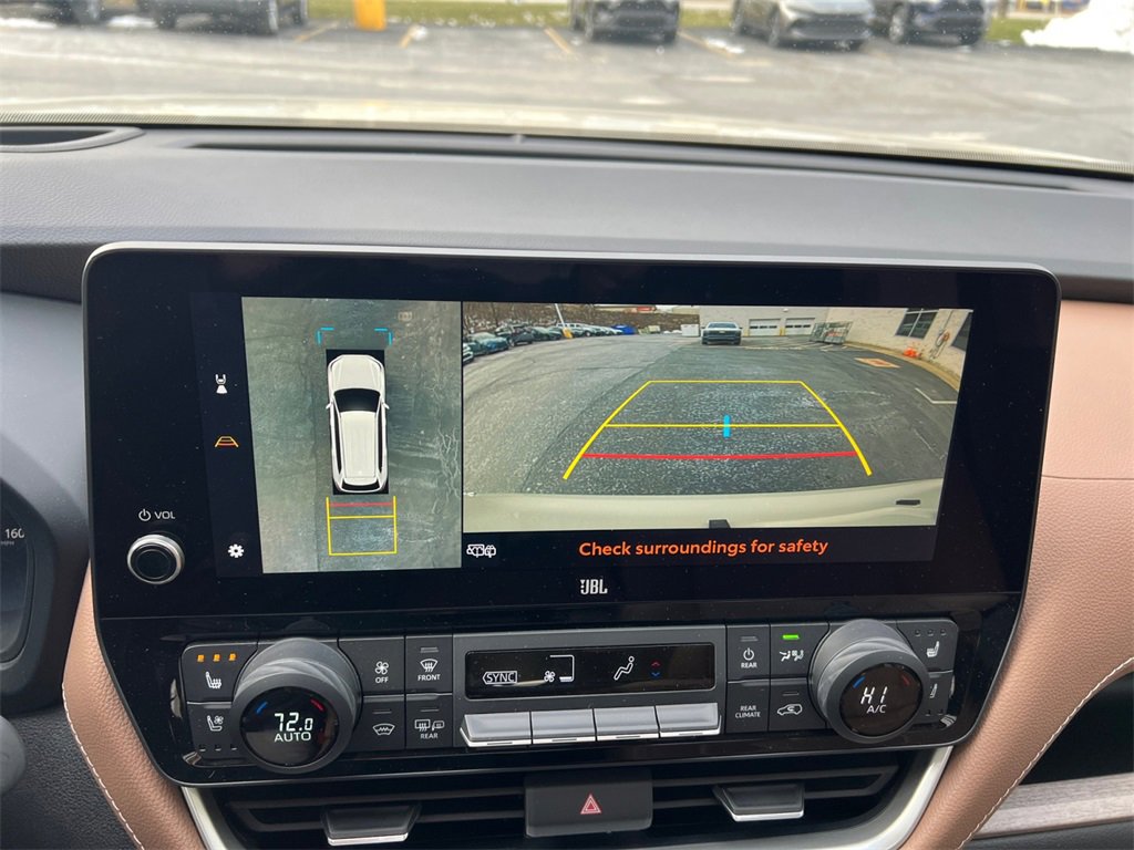 Used 2024 Toyota Grand Highlander Platinum image 19