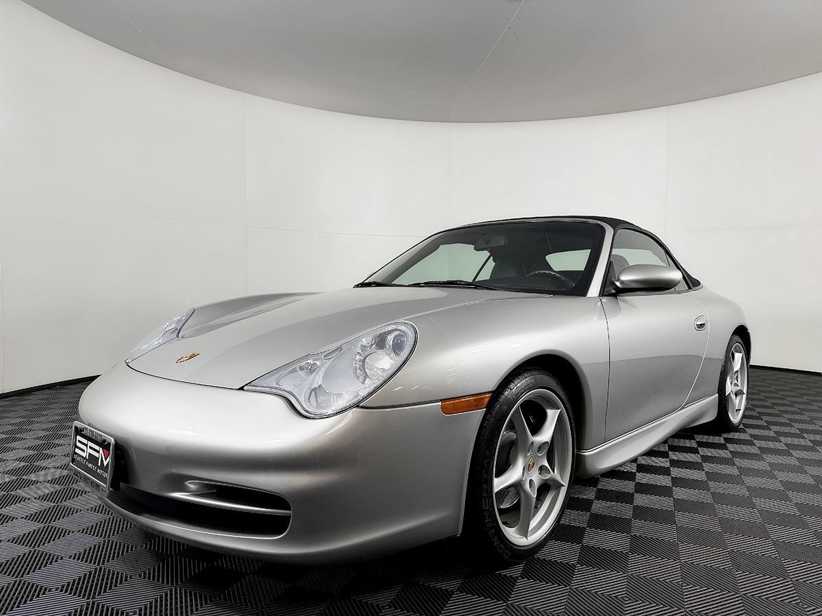 Used 2004 Porsche 911 Carrera RWD image 2