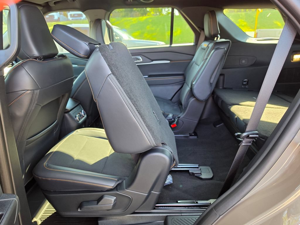 New 2026 Ford Explorer Tremor w/ Tremor Ultimate Package AWD/4WD image 35