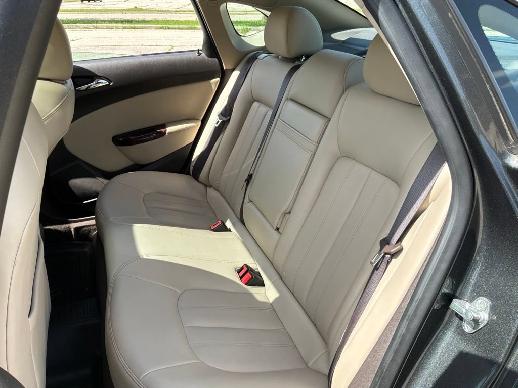 Used 2016 Buick Verano Premium FWD image 25
