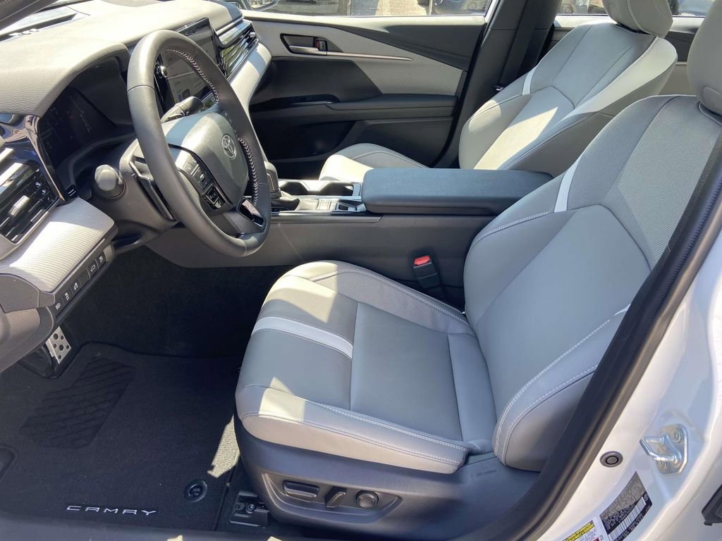 Used 2025 Toyota Camry SE w/ Multimedia Upgrade Package FWD image 16