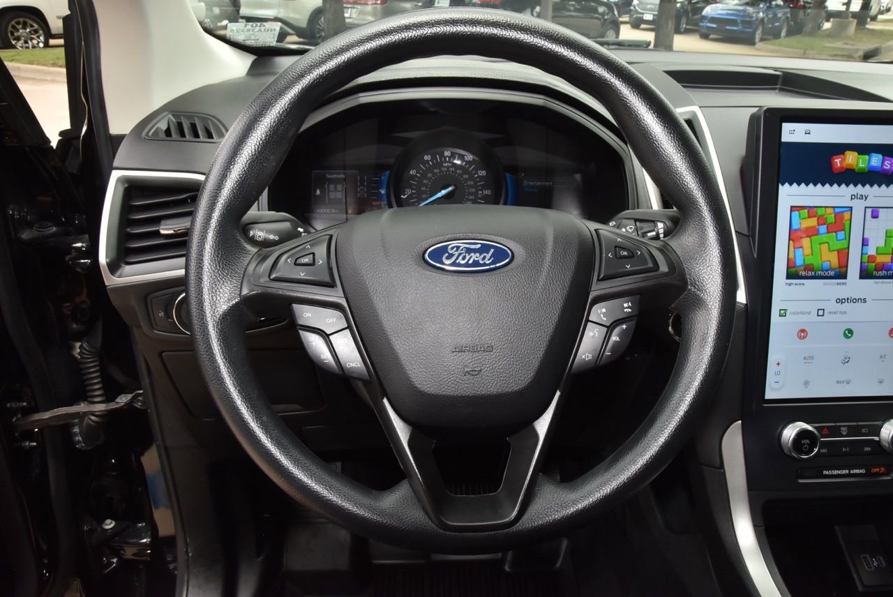 Used 2022 Ford Edge SE w/ Black Appearance Package AWD/4WD image 22