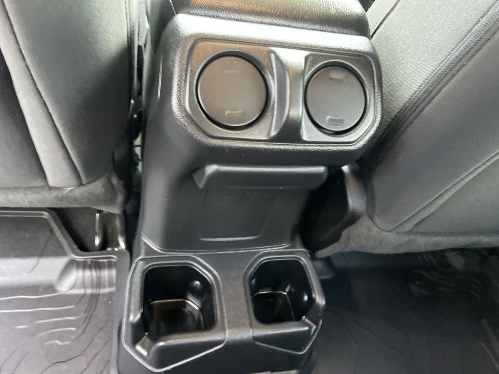 Used 2022 Jeep Gladiator Sport image 11