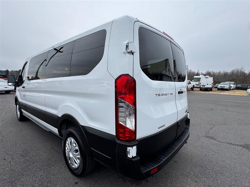 Used 2023 Ford Transit 350 XLT image 15