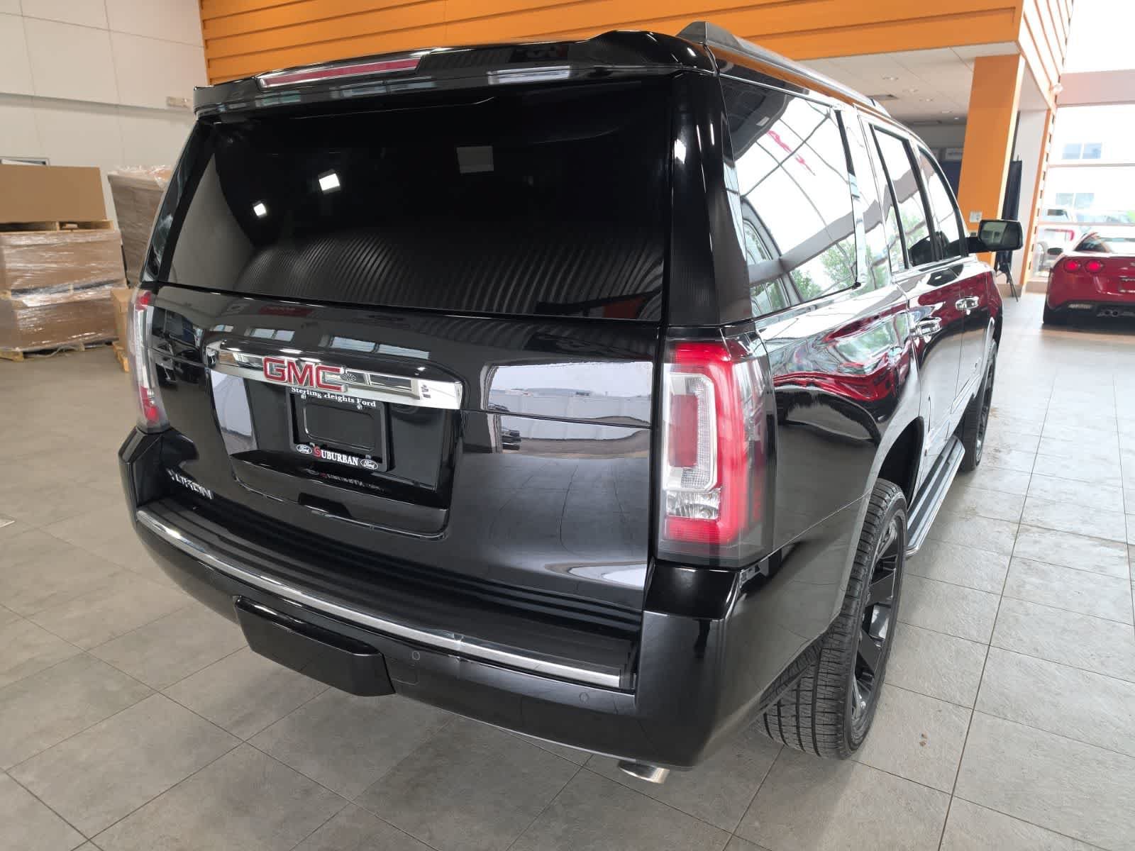 Used 2020 GMC Yukon Denali AWD/4WD image 8