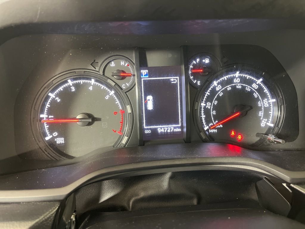 Used 2020 Toyota 4Runner SR5 image 32