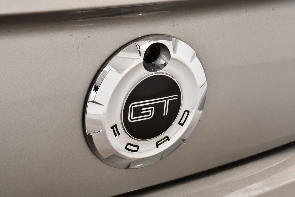 Used 2009 Ford Mustang GT Premium RWD image 20