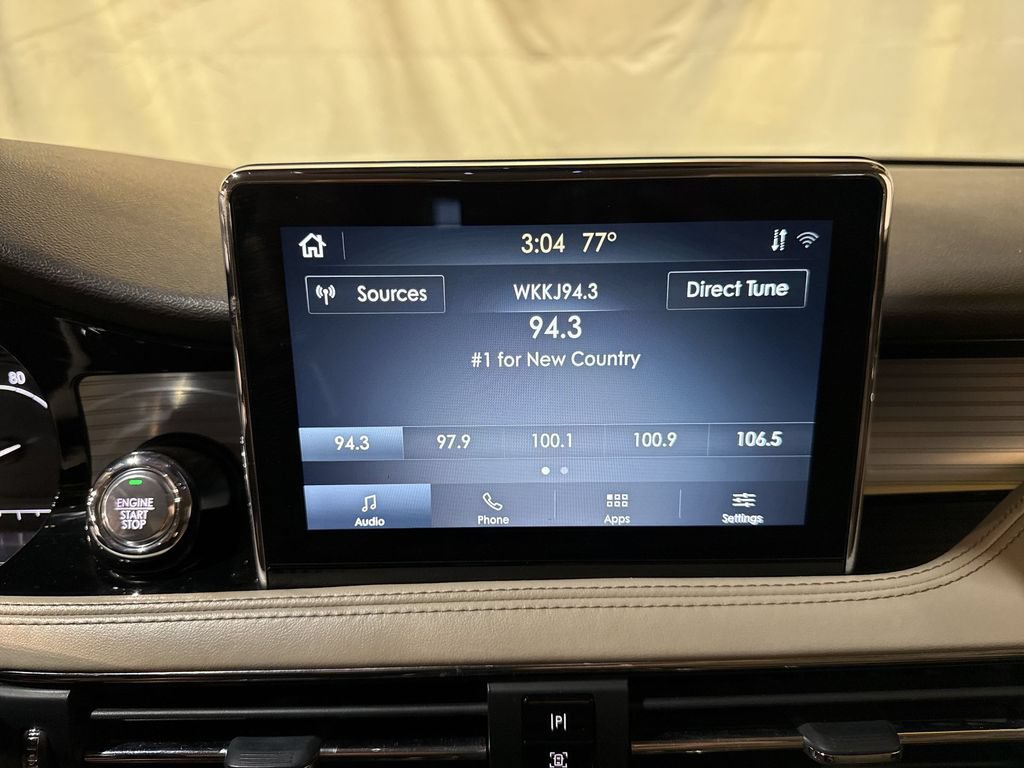 Used 2020 Lincoln Corsair FWD image 12