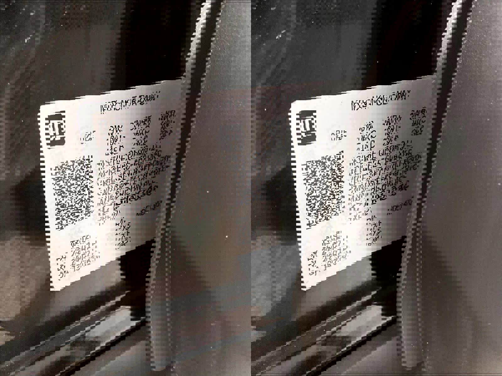 Used 2025 Chevrolet Trax LT w/ LT Convenience Package image 35