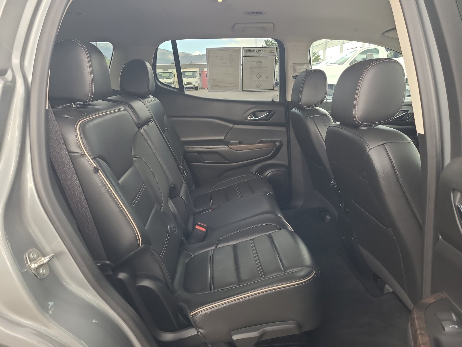 Used 2023 GMC Acadia Denali FWD image 28